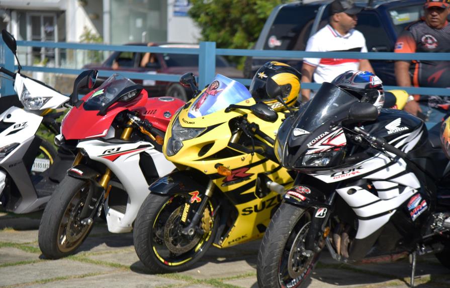 Clubes de motos denuncian que INTRANT y la DIGESETT les retienen sus unidades 