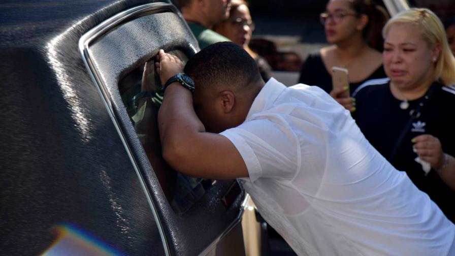 Sepultaron restos del periodista Nelson González en Santiago