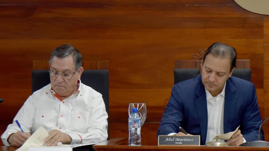 Liga Municipal Dominicana y el Ayuntamiento de Santiago firman acuerdo 