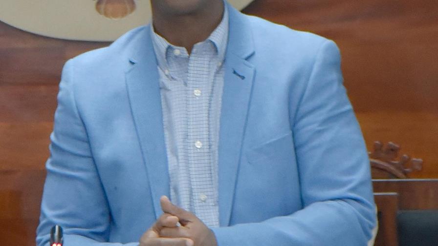 Domingo Contreras no quiso opinar sobre creación de distrito municipal Santiago Oeste 