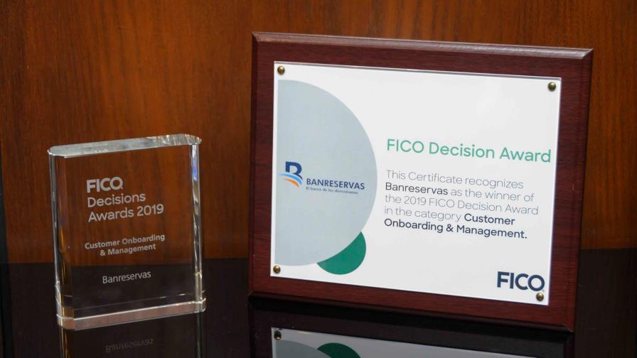Banreservas gana premio FICO Decisions Awards a la captación y gestión de clientes Banreservas gana premio FICO Decisions Awards a la captación y gestión de clientes
