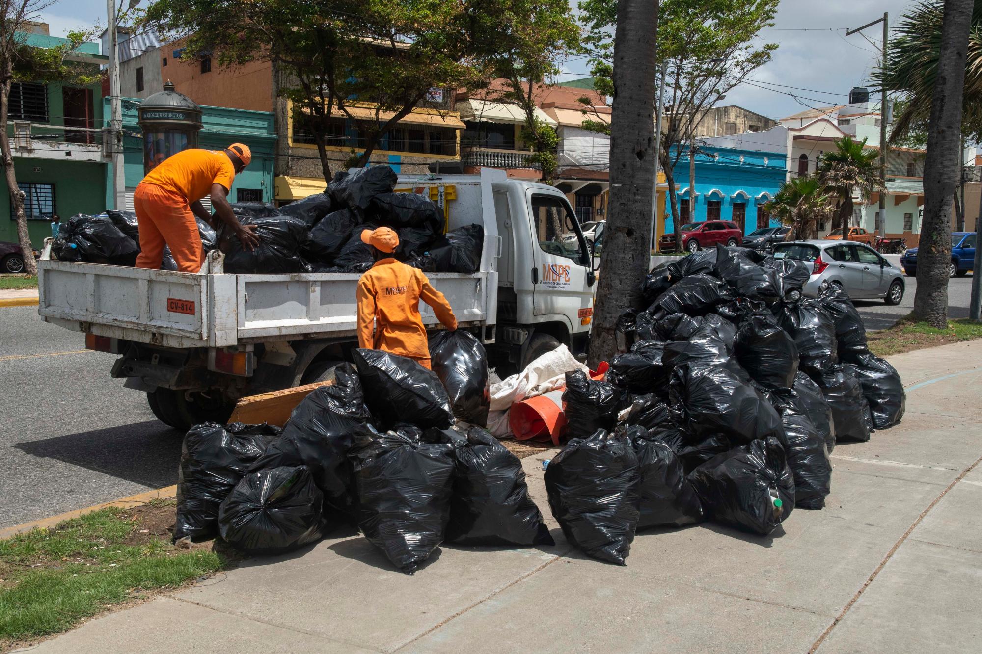 Los residuos son transportados a Duquesa.