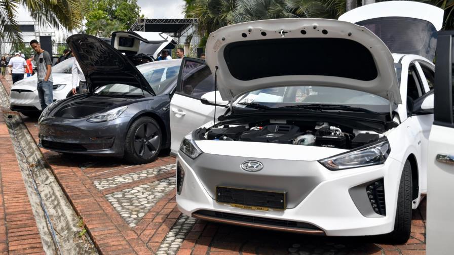 Vehículos eléctricos, oportunidad económica y amigable al Medio Ambiente Vehículos eléctricos, oportunidad económica y amigable al Medio Ambiente