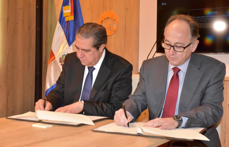 Iberia y el Ministerio de Turismo renuevan acuerdo para promocionar República Dominicana