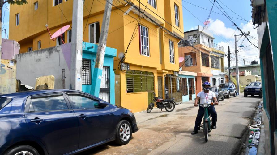 Genera sorpresa allanamiento por explotación sexual en edificio de un oficial de la Policía