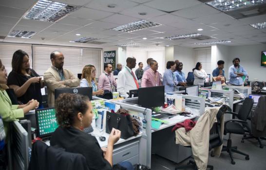 Diario Libre reconoce a periodista y fotógrafo de redacción