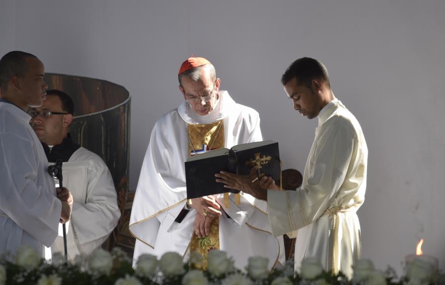 Papa Francisco exhorta a los dominicanos fortalecer la fe católica 