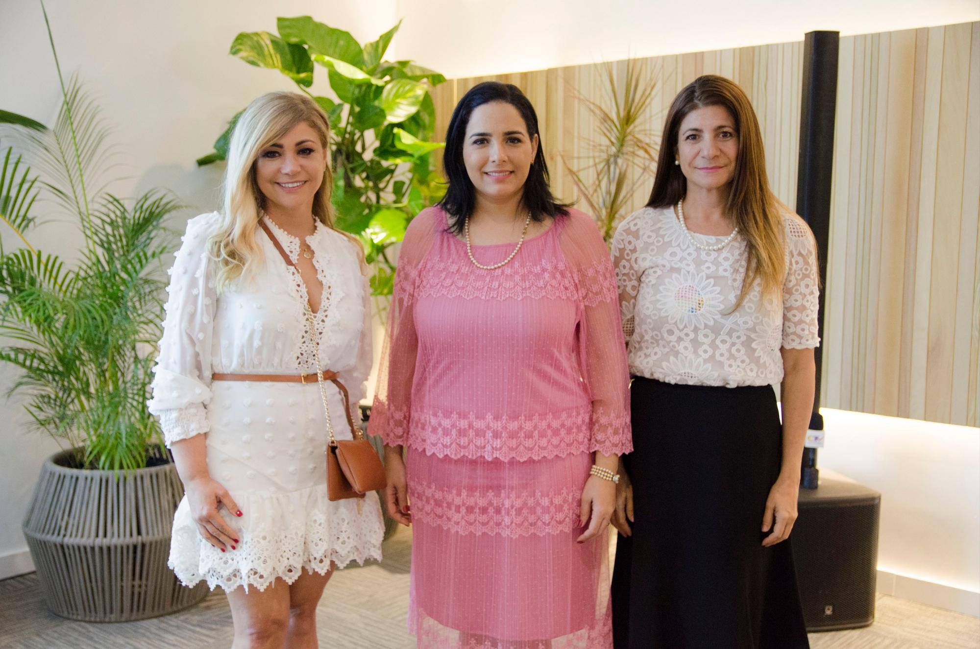 Rosa Grullón, Elizabeth Gutiérrez y Luisa Félix