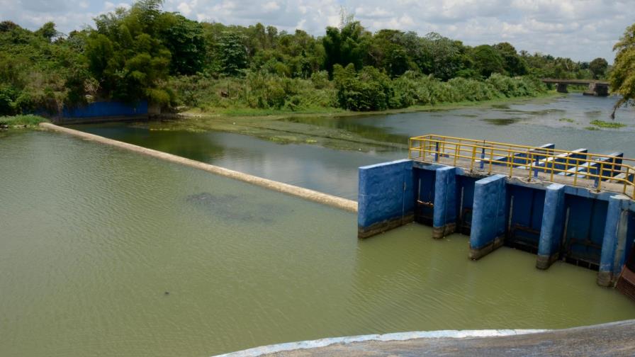 El agua comenzó a cotizar en bolsa al igual que el petróleo y el oro El agua comenzó a cotizar en bolsa al igual que el petróleo y el oro