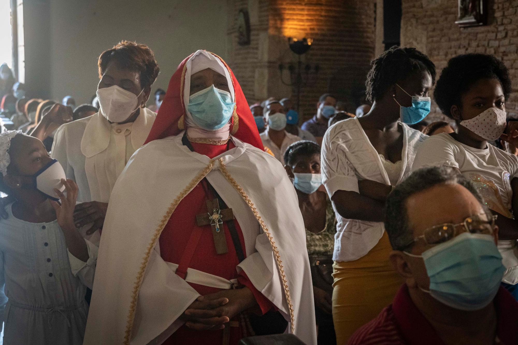 Es una tradición que mucha gente acuda a esta iglesia el Día de las Mercedes.