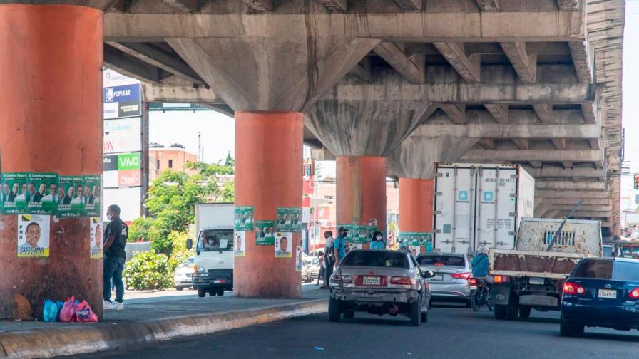 Alcaldía DN advierte a partidos retirar publicidad visual de las calles