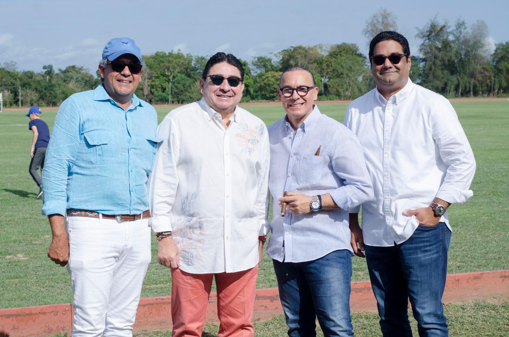 Reyson Pimentel, Miguel Calzada, Manuel Sajour y Juan Carlos Medina.