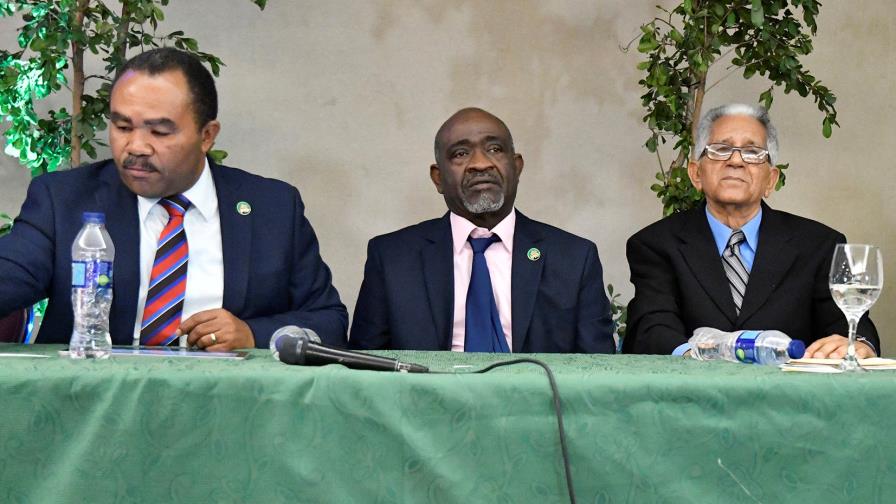 Antonio Florián asume presidencia del PTD Antonio Florián asume presidencia del PTD