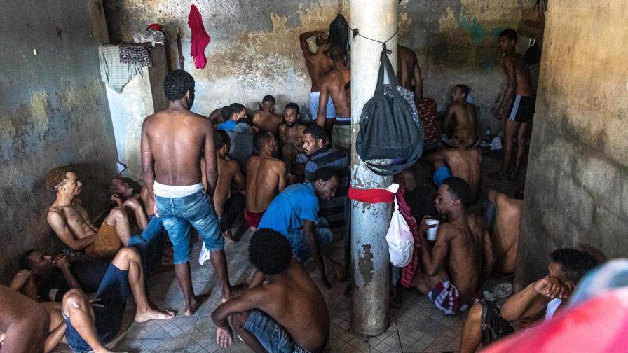 Presos preventivos siguen en condiciones deplorables en la carcelita de la Charles Presos preventivos siguen en condiciones deplorables en la carcelita de la Charles