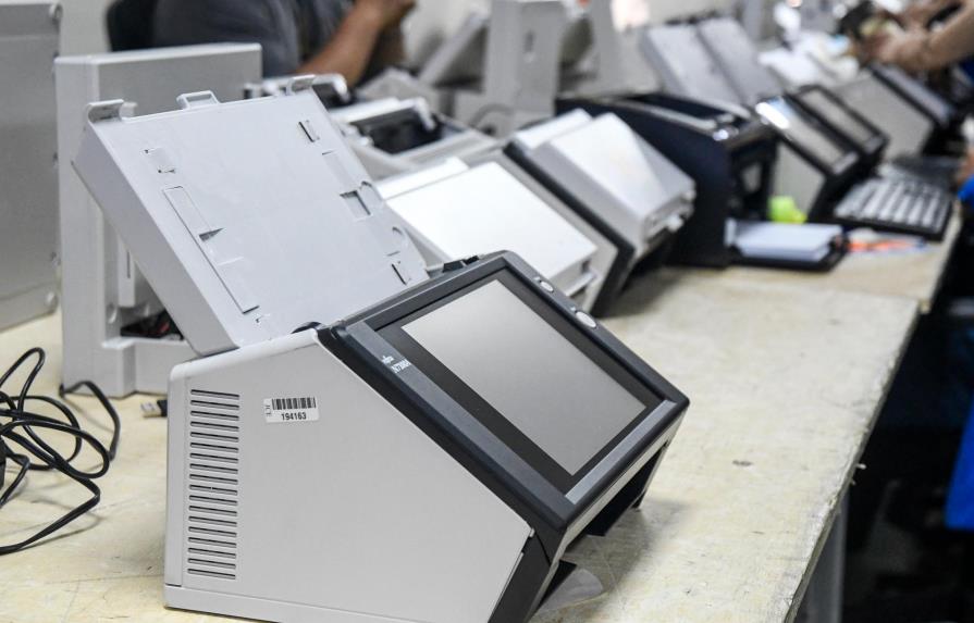 Junta implementa nuevos controles de calidad a escáner a usará en las elecciones municipales 