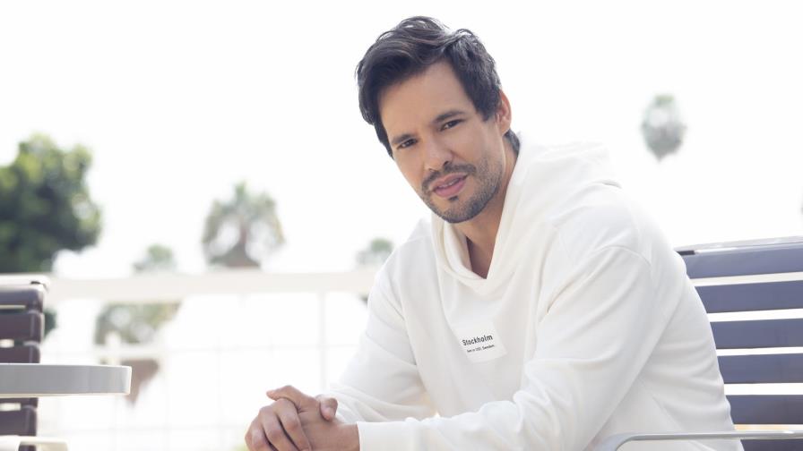 El actor de origen dominicano que participa en la serie más polémica del momento El actor de origen dominicano que participa en la serie más polémica del momento