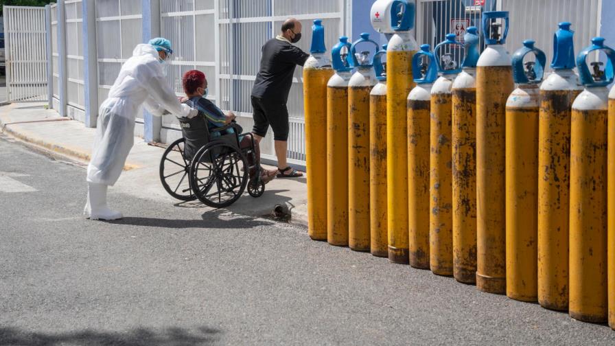 Área COVID-19 del Moscoso Puello en su máxima capacidad Área COVID-19 del Moscoso Puello en su máxima capacidad