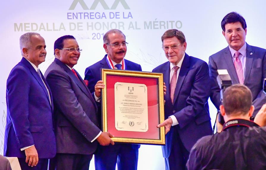 Hacendados y agricultores reconocen al presidente Danilo Medina
