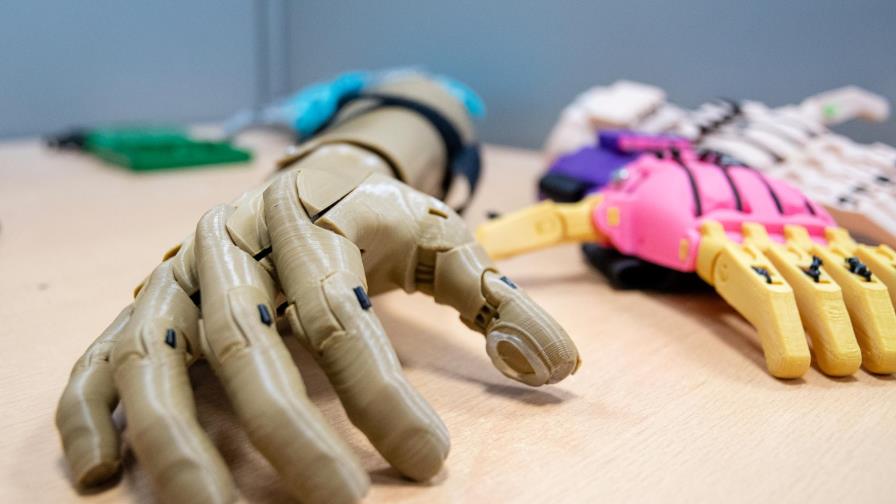 Masificar prótesis de bajo costo elaboradas con impresoras 3D