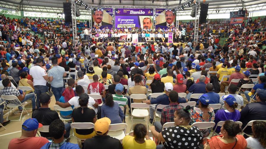 Seguidores de Danilo impulsan el tren de la reelección a toda máquina