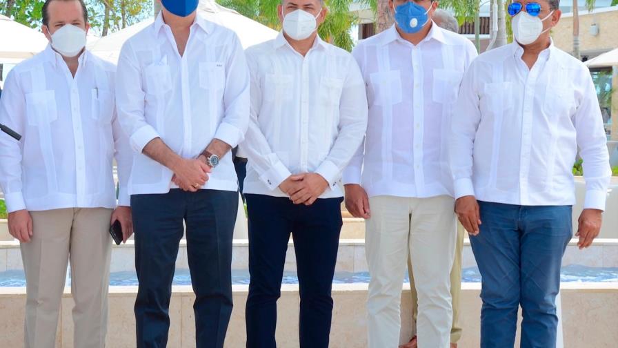 El Presidente Luis Abinader reinaugura el hotel Bahía Príncipe Grand El Portillo