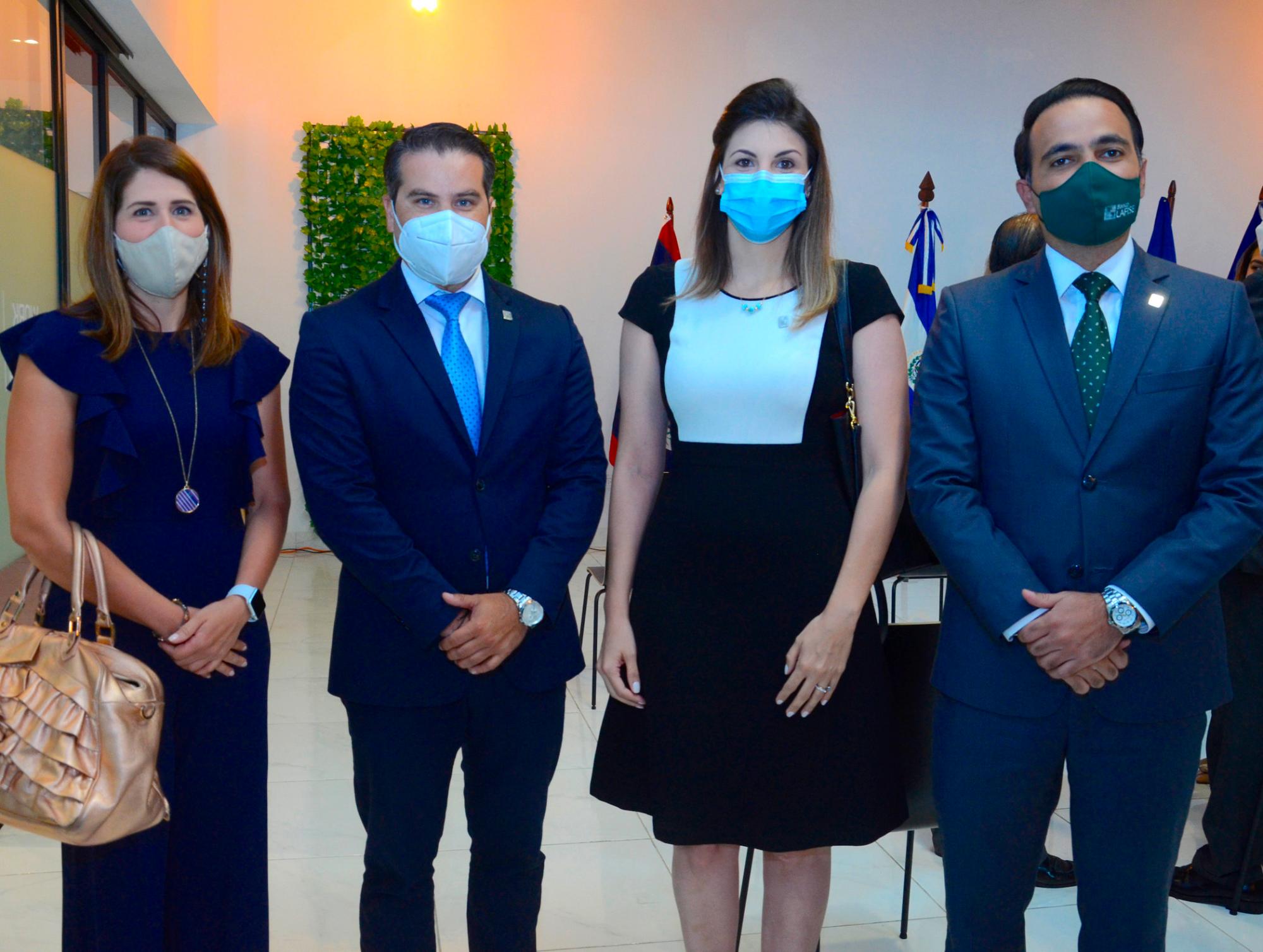 Ana Lluberes del Toro, Franklin Escalona , Claudia Cueli y Hugo Villanueva.