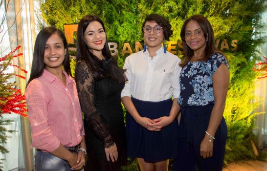 Banreservas reconoce labor de las cronistas sociales