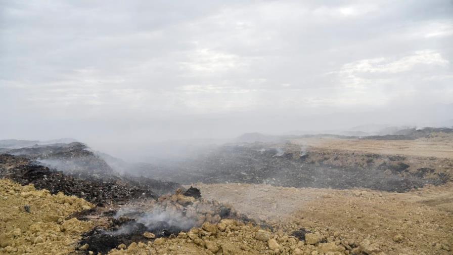 Obras Públicas informa se ha recuperado el 45% de zona impactada por incendio en Duquesa Obras Públicas informa se ha recuperado el 45% de zona impactada por incendio en Duquesa