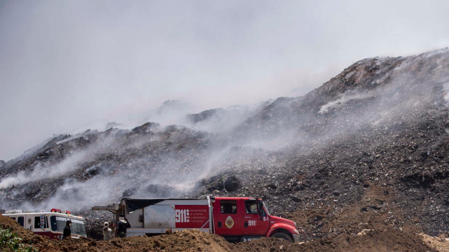 Residentes en el Gran Santo Domingo van a continuar sufriendo el incendio del vertedero