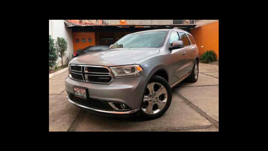 Retiran modelos de SUV Jeep y Dodge Durango ante riesgo de que se pare el motor