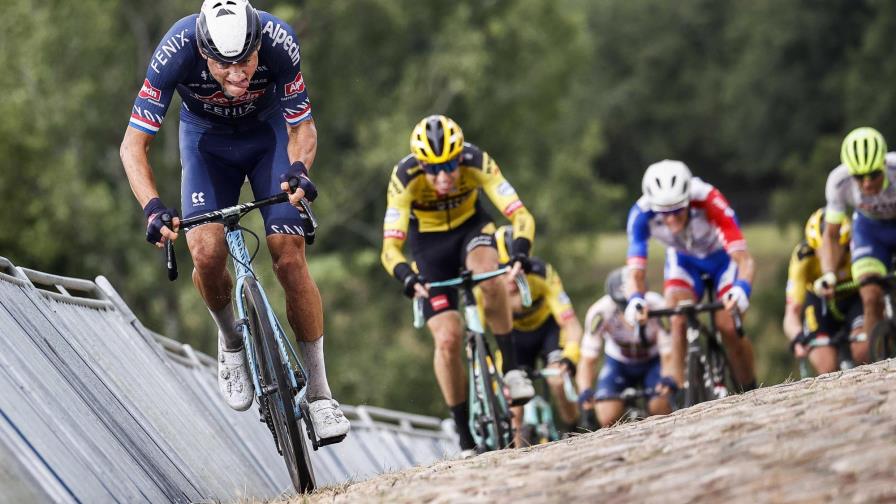 El público tendrá acceso al Tour de Francia, asegura su director