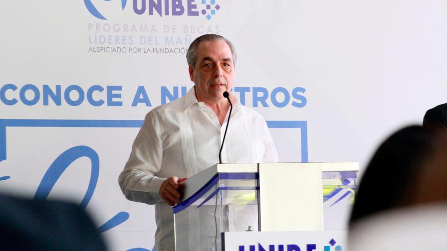 Unibe otorga 19 becas a favor de estudiantes meritorios 2021
