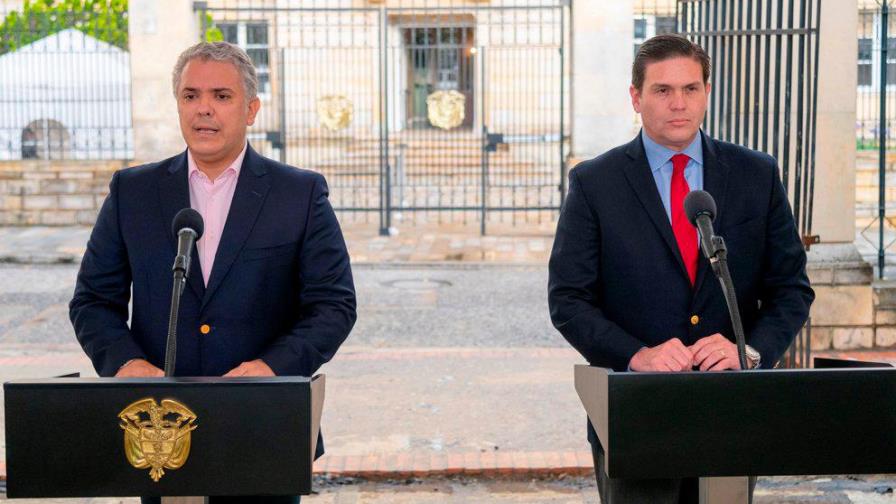Duque posesiona a Pinzón como embajador en EE.UU. para estrechar relaciones