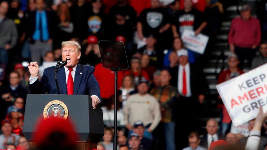 Trump vuelve a la campaña y busca pasar la página del COVID-19 Trump vuelve a la campaña y busca pasar la página del COVID-19