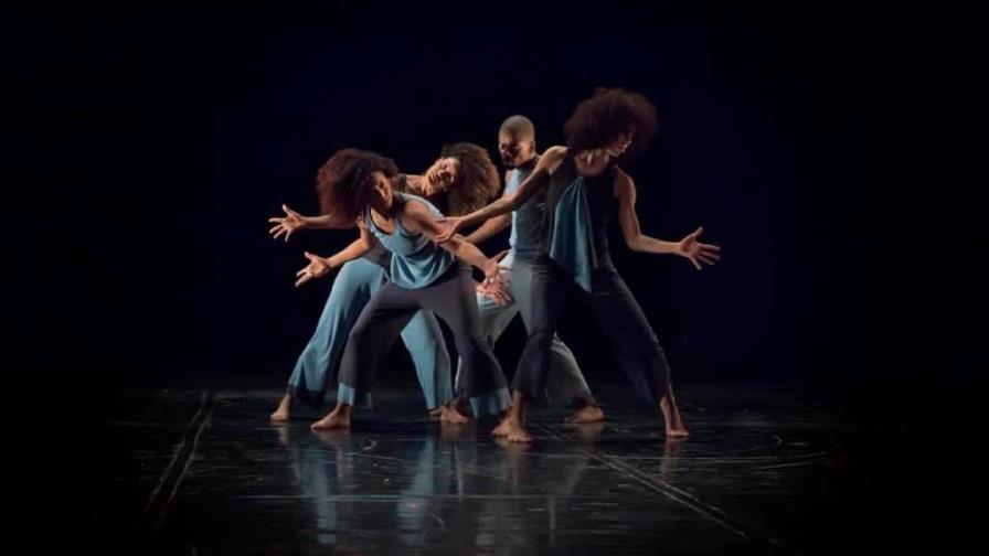50 minutos de danza y música en el Teatro Nacional Eduardo Brito