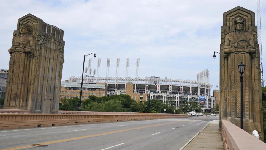 Indios acuerdan extender arrendamiento de Progressive Field