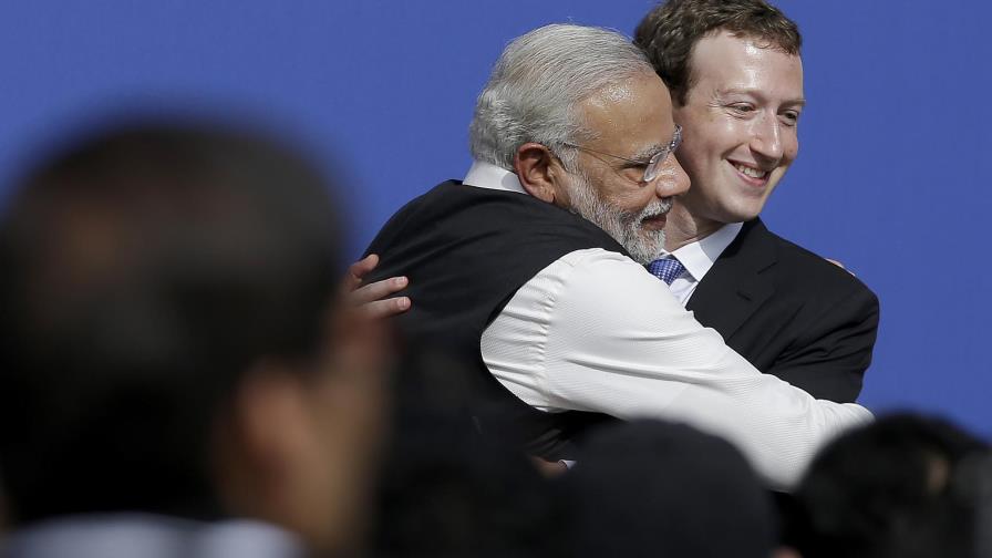 Facebook vacila al combatir desinformación en la India