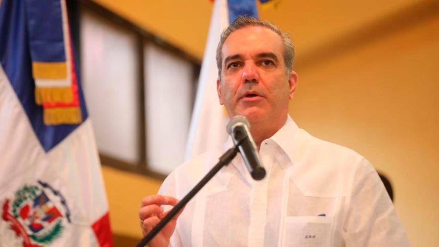 “Popi” y “wawawa”, los términos populares con los que Abinader emuló a la juventud 