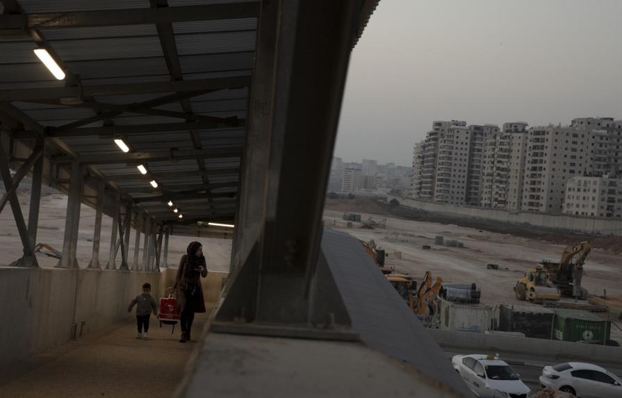 Israel proyecta asentamiento en aeropuerto abandonado