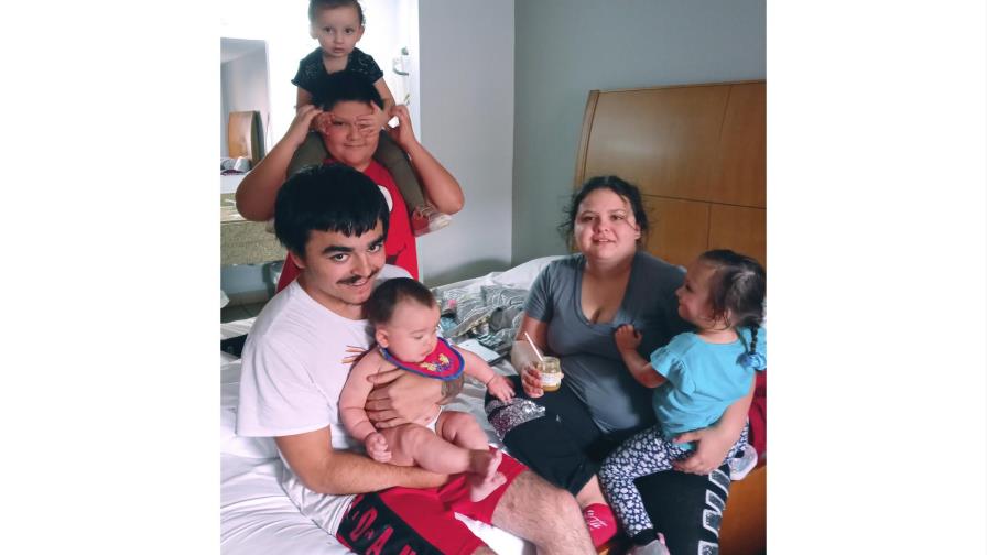 Desplazados por Ida: Una familia de 7 miembros busca cobijo