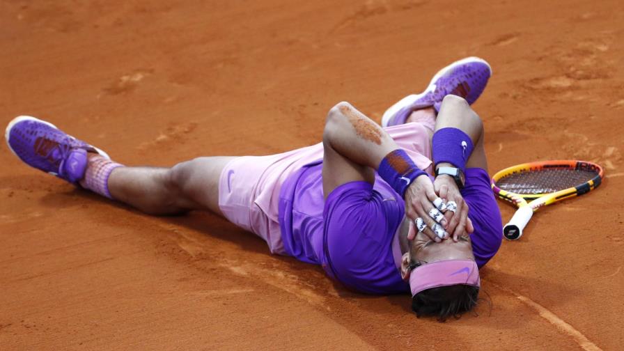 Nadal puede más que Tsitsipas al ganar su corona número 12 en Barcelona