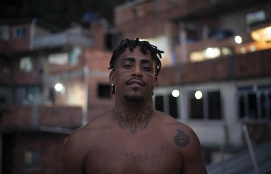 El trap de cria, el rap de las favelas de Rio, causa revuelo