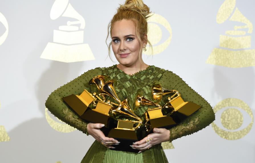 Adele lanzará nuevo álbum, “30”, el 19 de noviembre