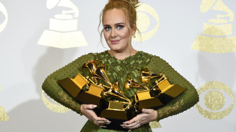 Adele lanzará nuevo álbum, “30”, el 19 de noviembre