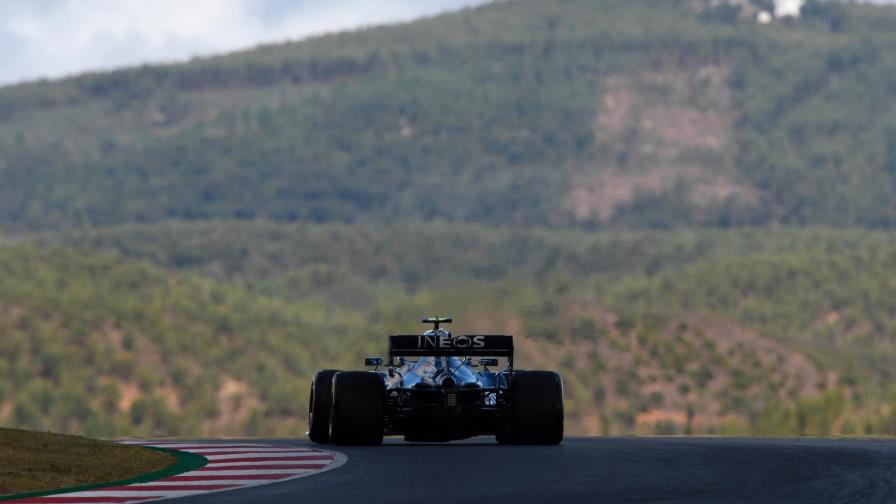 Bottas domina ambas sesiones para el Gran Premio de Portugal