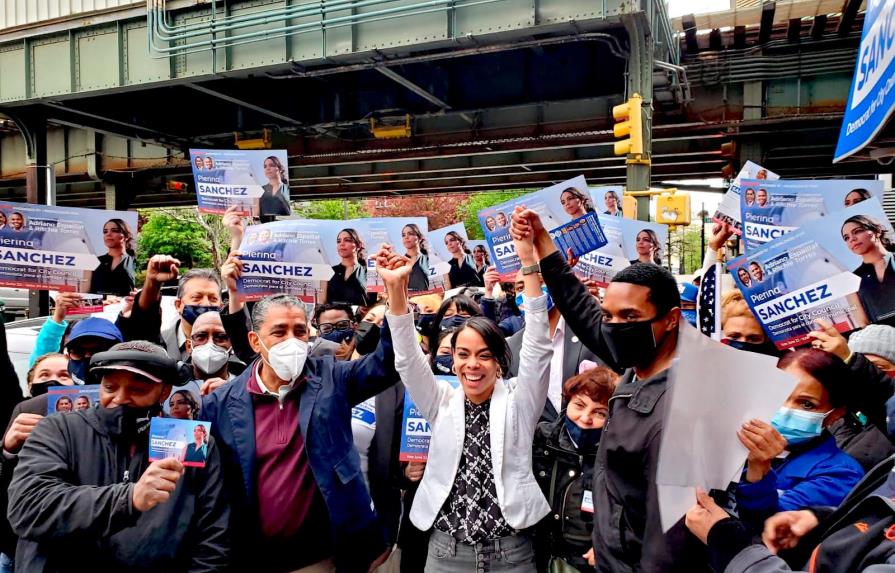 Aspirante dominicana a concejal en NY inaugura su comando de campaña