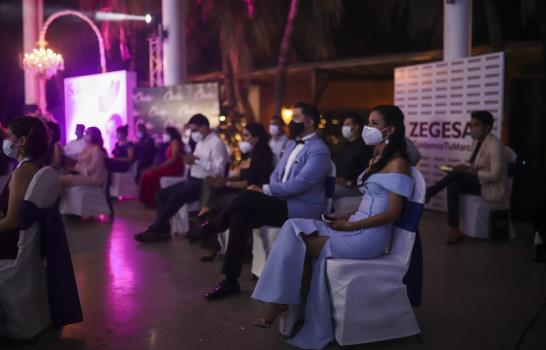 Miss Nicaragua corona a su reina en medio de pandemia