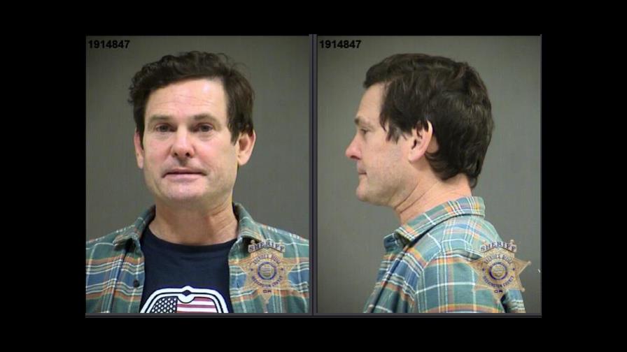 Astro de “E.T.” Henry Thomas es arrestado por conducir ebrio