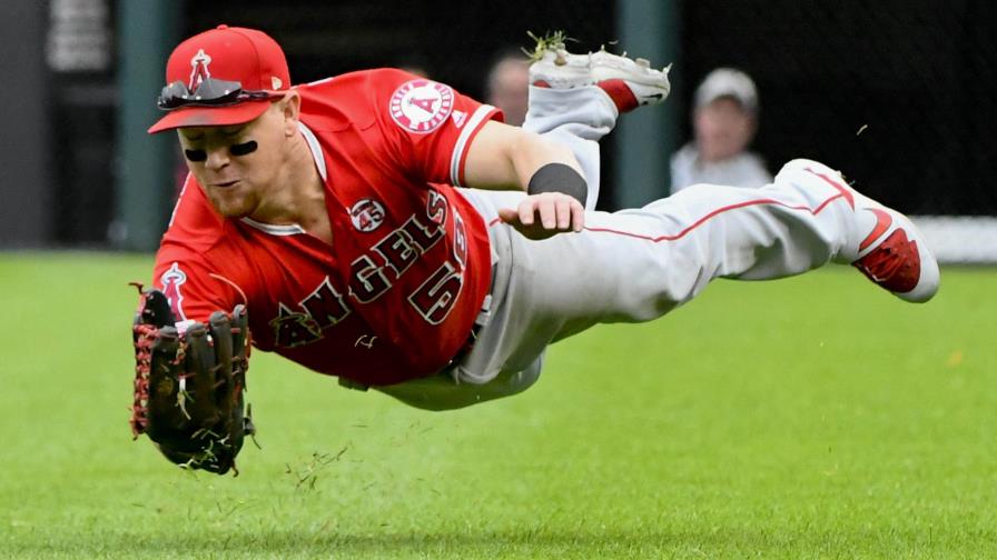 Kole Calhoun se integra a Diamondbacks por dos años y 16 millones