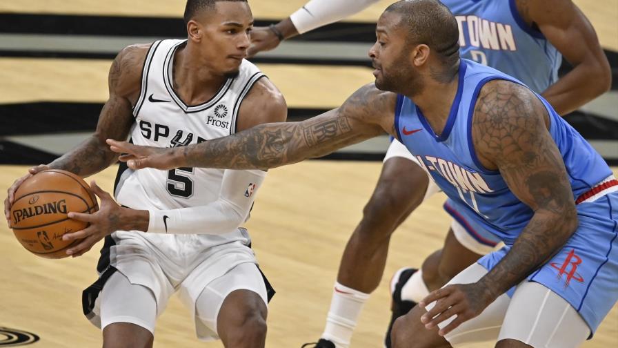 Spurs frena mala racha en casa; doblegan a Rockets